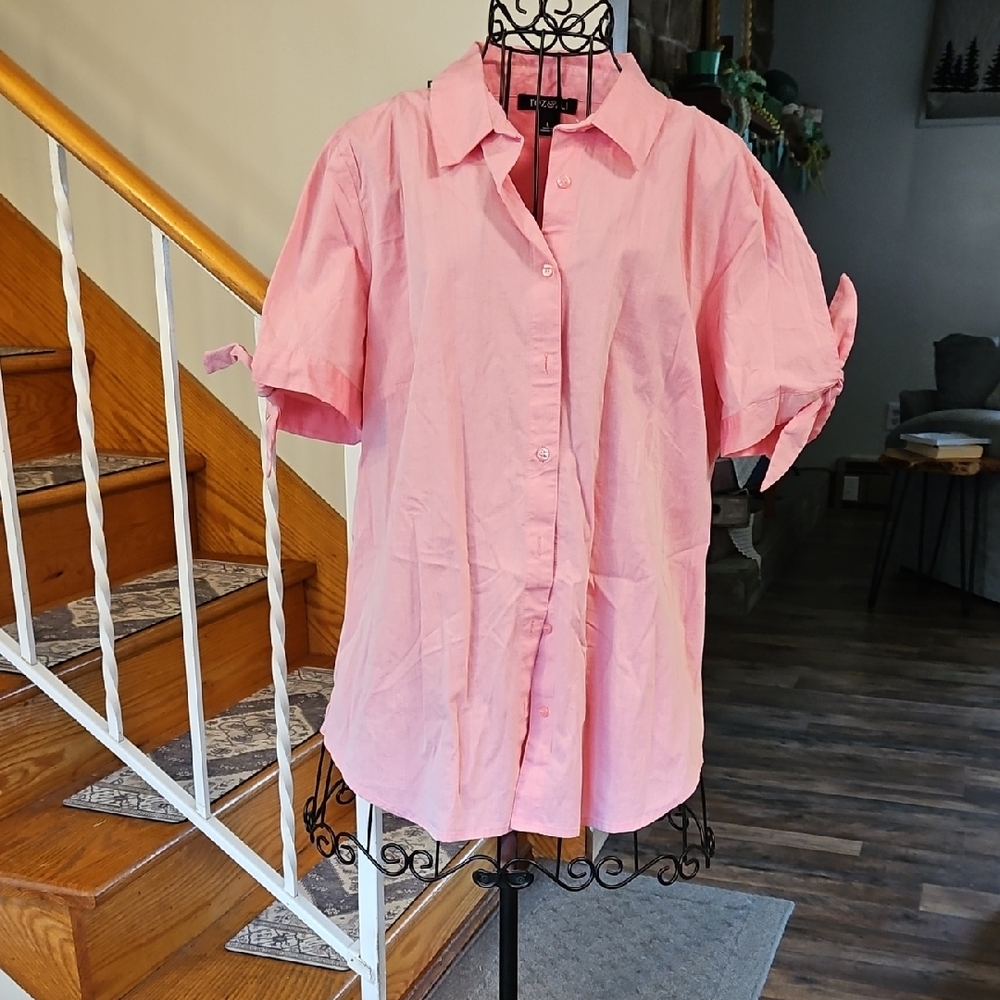 👚Roz & Ali Pink Button-Up Short Sleeve Blouse